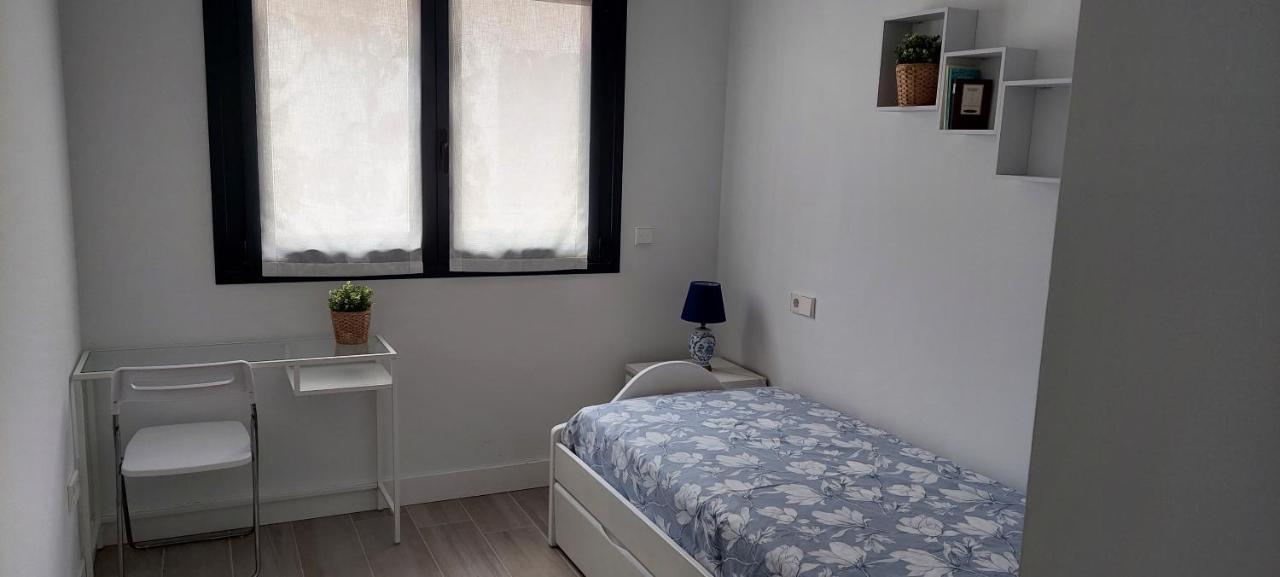 Apartamento Dindurra Centro Playa Gijón Exterior foto