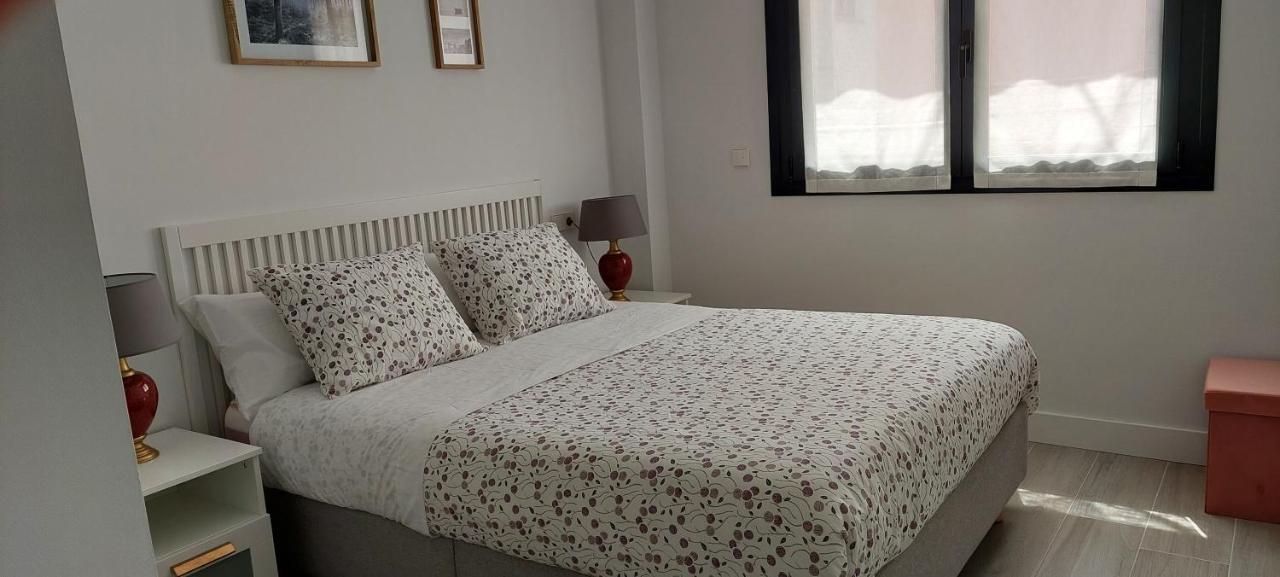 Apartamento Dindurra Centro Playa Gijón Exterior foto